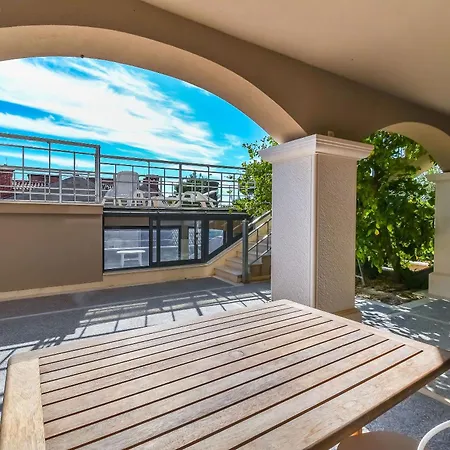 Iveta Apartament Trogir