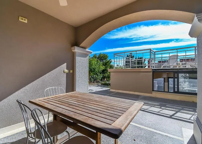 Iveta Appartement Trogir